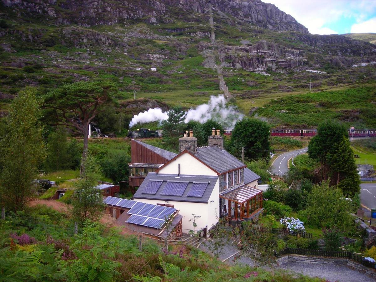 Bryn Elltyd Eco House Guest House Blaenau Ffestiniog Exterior photo
